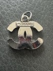    chanel Zipper Pull charm Iridescent 18mm 