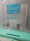 New We R Memory Keepers Vinyl Print Press Kit 810057 4 Inks Screen Scraper