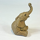 Sherrat   Simpson Elephant Ornament - Stunning Detail Excellent Condition Gift