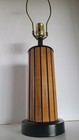Vtg Mid Century Modern Gruvwood Slat Wood   Metal Table Lamp 22 5 