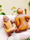 Q4400 - 2  Hand Carved Japanese Boxwood Netsuke   Oriental Couple In Love