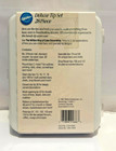 Wilton Deluxe Decorating 28 Piece Tip Set Nos