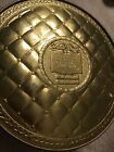 Vintage Guildcraft 8    Country Inn Fruit Cake Embossed Gold Tin