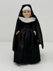  vintage  1960   s Catholic Nun Doll Figurine 8  Vintage Plastic Sleepy Eyes  usa 