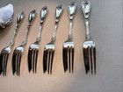 8 Pieces Of 1881 Rogers oneida La Vigne Grape Pattern Flatware