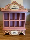 Schmid Kitty Cucumber Thimble Collection Display Case With 8 Cat Figurines