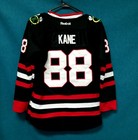 Reebok Nhl Chicago Blackhawks  88 Patrick Kane Champions Jersey Sz S m
