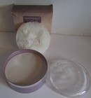 New In Box Gloria Vanderbilt Silkening Body Powder 4 Oz Vintage Nos Sealed