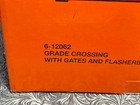 Lionel Train Fastrack Grade Crossing Gates   Flashers Track 6-12062  2006 Model