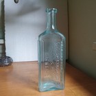 Old Dr goodhues Root   Herb Bitters Russell Salem mass Applied Lip 1870 Bottle
