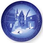 Royal Copenhagen 2022 Christmas Plate     Frederiksborg Castle - New In Box   