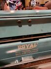 Vtg 1950s Royal Quiet Deluxe Turquoise Typewriter case in Very Nice Original Con
