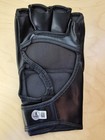 Nate Diaz Autograph Ufc Glove Bas  Coa