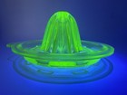 Vintage  1930s-1940s  Uranium Glass Citrus Reamer Or Juicer