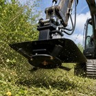 Mini Excavator Brush Cutter Hydraulic Mower Attachment For 1-2ton Mini Excavator