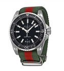 Gucci Dive Ya136206 Men s Watch - Red green