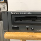 Tascam Cd-rw2000 Professional Rackmount Cd Rewritable Recorder -  e