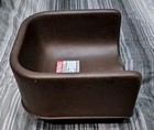 Cambro Child Booster Seat 100bc Brown Hard Plastic Restaurant-style Made In Usa