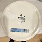 Wedgwood Classic Garden Embossed Ivy Leaves 12  Ceramic Flower Vase Nib