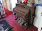 Antique Victorian Walnut Clough   Warren Pump Organ  Vg Cond  W c Pickup Only