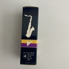 New Vandoren Saxophone Tenor Sax Reeds  4 Reeds  Strength 4 Open Box