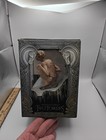 Lord Of The Rings - Two Towers  Gollum Statue Collector s Gift Set - No Dvd