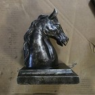 Vintage Horse Head Bookends     Faux Bronze Resin Equestrian D  cor Pair  80s   90s 