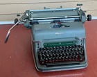 Vintage Olympia Deluxe Typewriter Werke Ag Wilhelmshaven Sg1 Green Rare