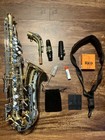Yamaha Alto Saxophone W  Stand  2 Mouthpieces  Case   Excellent Condition