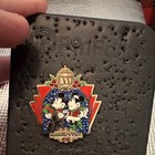 Club 33 Happy Holidays 2016 Limited Edition Pin Le 1000 Mickey   Minnie