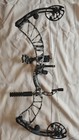 Right Hand Compound Bow Black gray green Camo W  Sight  Price Is Negotiable