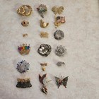 Lot Of 18 Vintage Brooches Pins Rhinestone Multicolor 