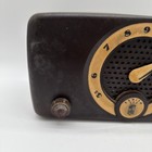 Vintage Zenith Tube Radio In Brown Bakelite Case 
