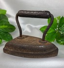 Vintage Antique Cast Iron Flat Sad Iron  6 Unbranded
