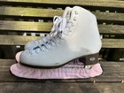Riedell Opal Women   s Figure Skates  Size 7  Nice Condition 