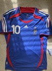Zidane  10 Signed France National Team 2006 Soccer Jersey Beckett Witnessed Coa