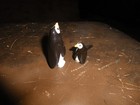 Vintage Hagen Renaker Ceramic Miniature Figurines Mama Penguin   Baby Penguin