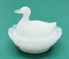 Vintage 1991   Boyd   Art Glass   Patriot White   Duck On Nest   Salt Cellar