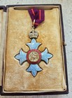 Genuine Full Size  Order Of The British Empire C b e  1st Type Neck Badge Cased