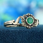 9k Yellow Gold Natural Emerald Vintage Style Floral Ring