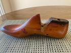 Vintage Woodright Wooden Metal Heel Shoe Form Mold 9 1 2 D - Hinged