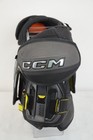 Ccm Tacks Asv Ice Hockey Shoulder Pads Junior Size Small   1010-6044 