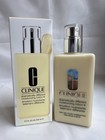 Clinique Dramatically Different Moisturizing Lotion   8 5oz 250ml  New