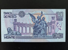 1992 Mexico 20 Pesos Banknote Currency Unc