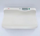 Seca 374 Infant Scale W  Extra Large Weighing Tray