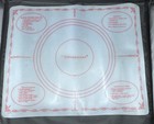 Vtg Tupperware Lot 8-cup  500-1  2-cup  134-5 Pastry Mat 1965 - Please Read Desc