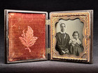1 6 Plate Ambrotype -  Mother   Child In Patterned Dresses In Thermoplastic Case