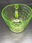 Vintage Uranium Glass Measuring Cup Vaseline Green 2 Cup 16 Oz Uv Glow