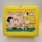 Peanuts Vtg 1965 Yellow Plastic Lunchbox W thermos Snoopy Charlie Brown Linus