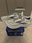 Brooks Revel 9 Low Top Lace Up Athletic Sneaker Gray white Solid Men